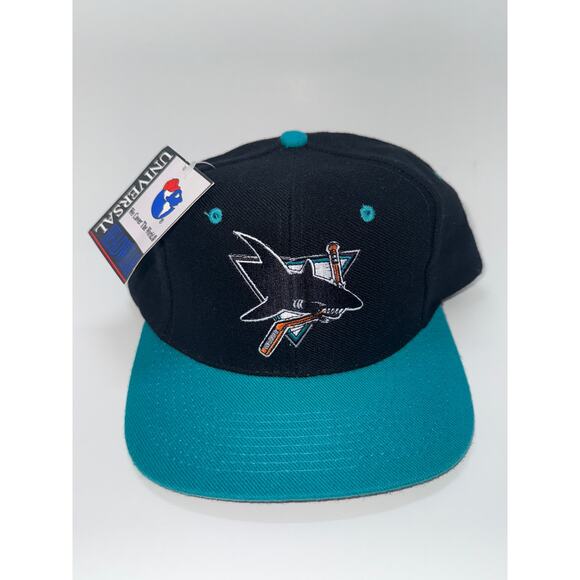 Universal Other - NWT Vintage San Jose Sharks NHL We Cover the World Universal Hat Snapback